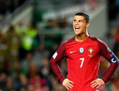 世俱杯参赛资格-包含切尔西绝杀尤文，莱万帽子戏法中超的词条