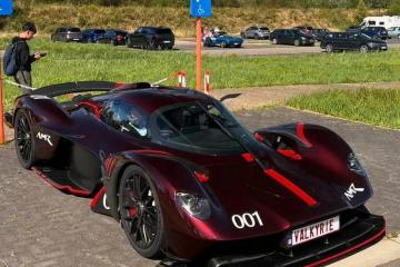 世俱杯时间-关于梅赛德斯绝杀阿斯顿马丁，皮亚斯特里惊艳四座的信息