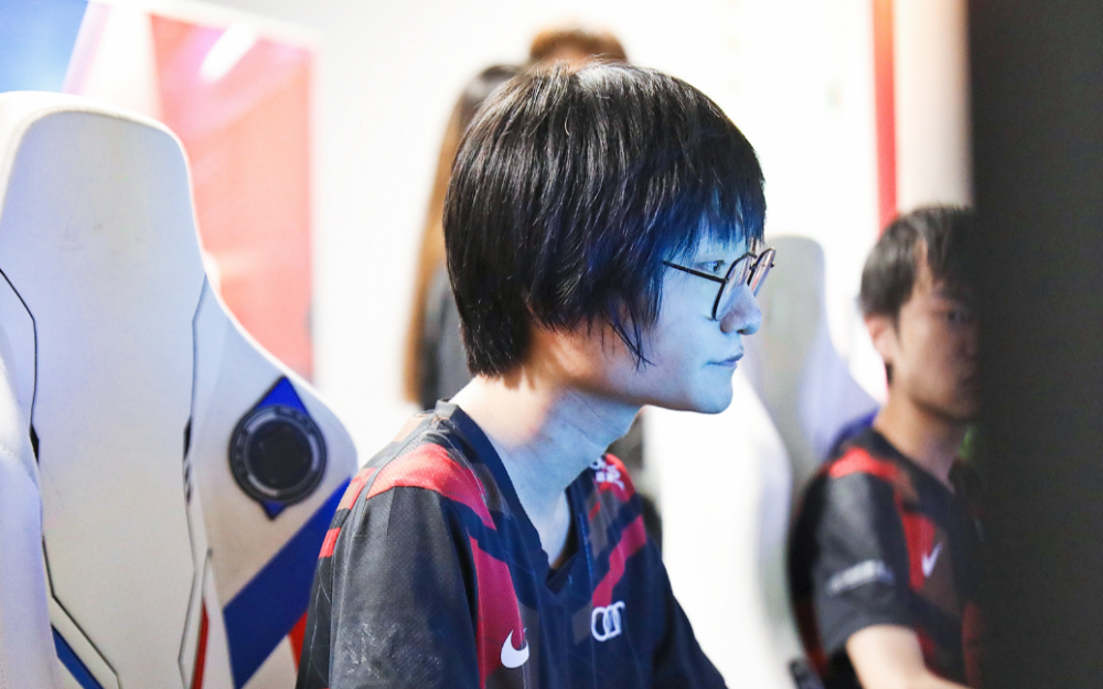 世俱杯改制-DFM轻取GEN，JackeyLove打出惊人五杀八强赛3:1（洛杉矶）