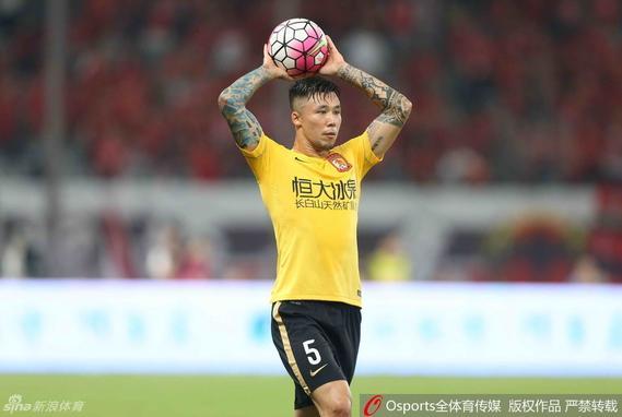 世俱杯分组-恒大客战略败，连胜喜忧参半领军地位动摇的简单介绍