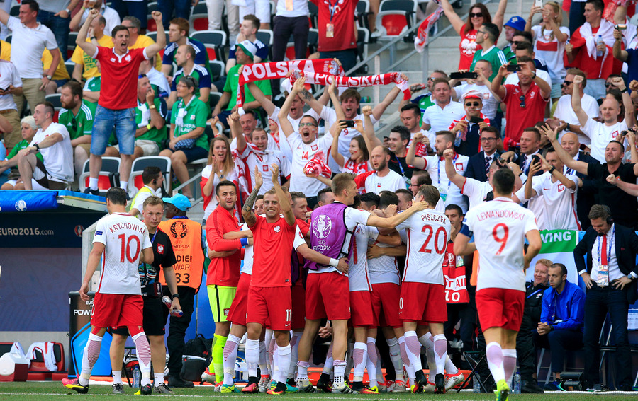 世俱杯直播-爱尔兰队与波兰队的比赛将是一场悬念