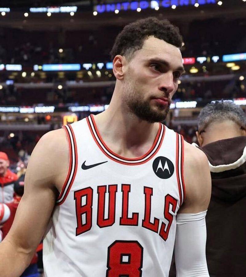 世俱杯奖金-公牛战胜爵士,拉文贡献34分的简单介绍