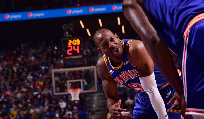 世俱杯决赛-公牛客场逆转魔术，豪取胜利的简单介绍