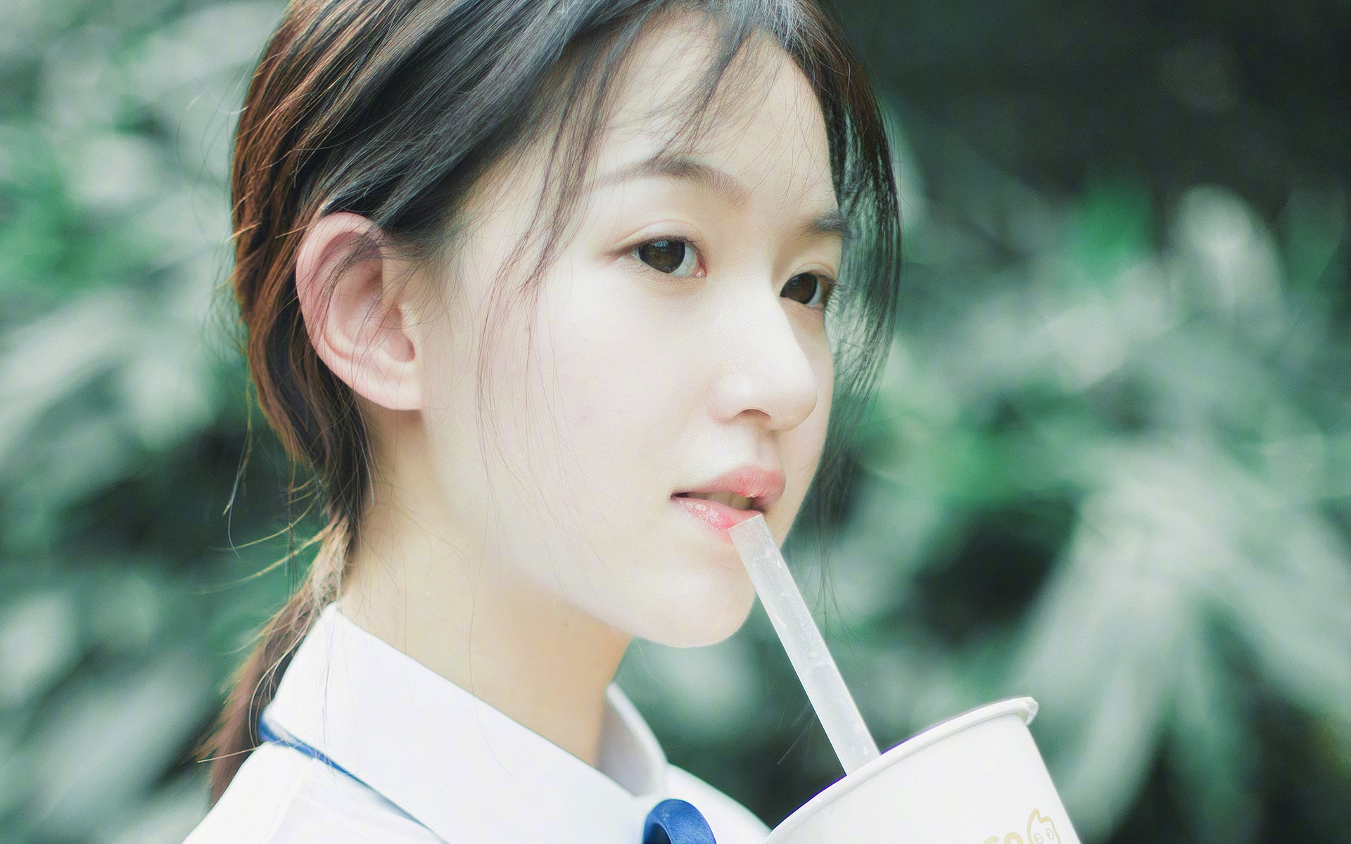 世俱杯决赛-帕尔默星光闪耀，哥伦比亚疾风骤雨击溃贝蒂斯