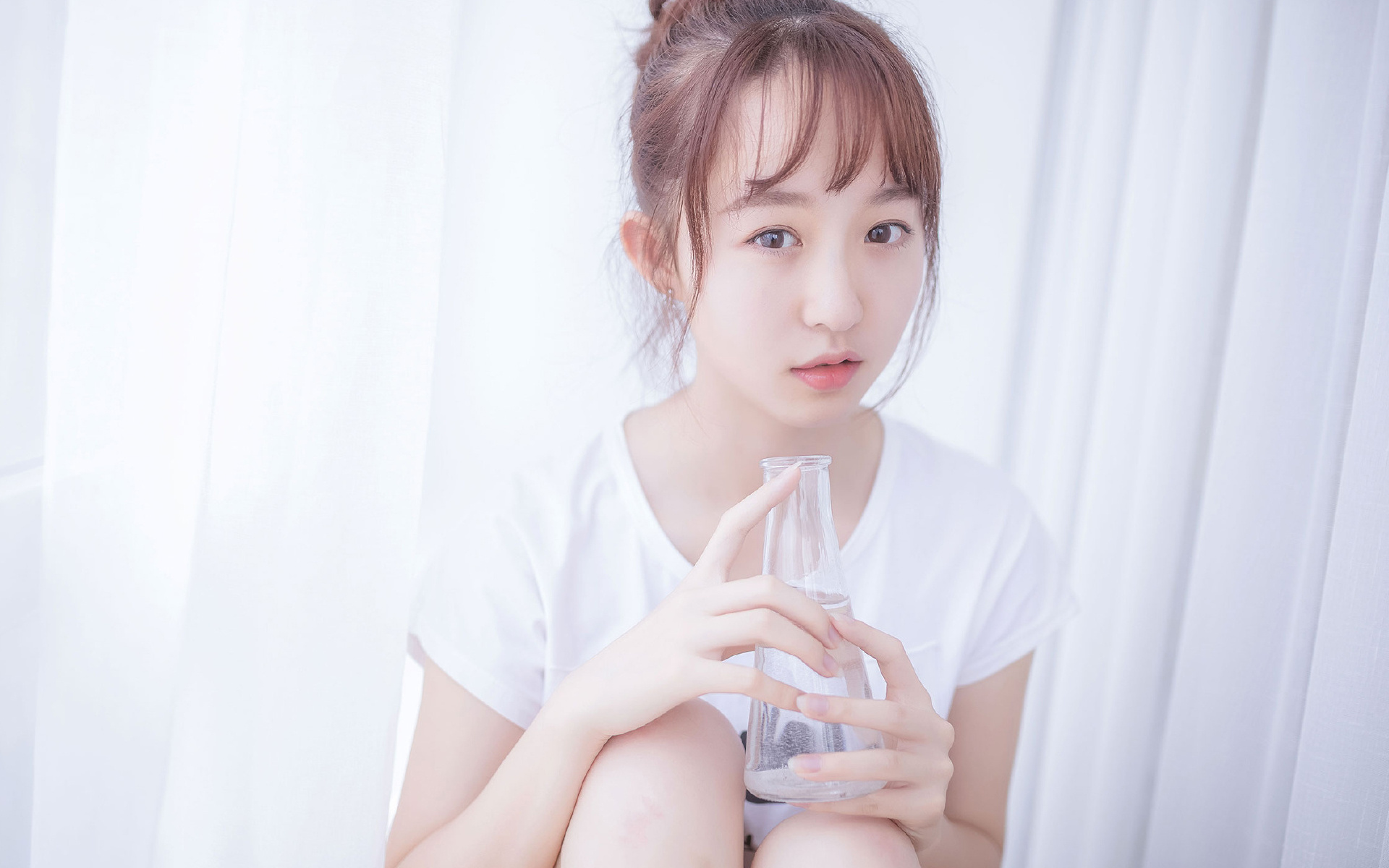 世俱杯直播-贝恩里程碑之夜遭森林狼火力覆盖，团队篮球的胜利与孤胆英雄的叹息