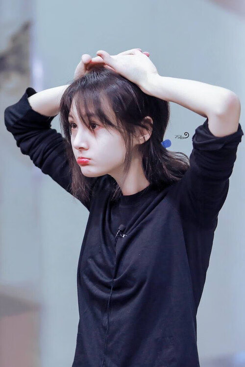 世俱杯参赛资格-欧冠半决赛之夜，德罗赞舞台越大越强，当钢铁意志照亮决战之巅